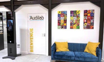 Centre Audilab installé dans les locaux de Courtils Optique à Vihiers. | Audilab